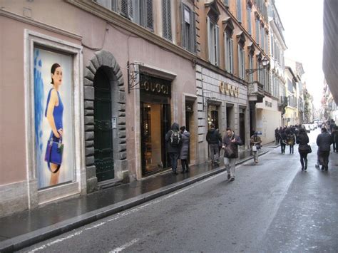 gucci roma via del corso